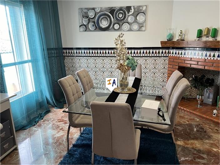 Image No.9-5 Bed House for sale