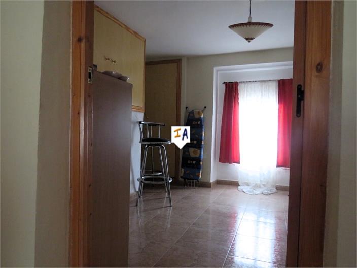 Image No.13-3 Bed House for sale