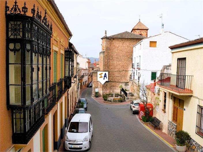 Image No.3-9 Bed House for sale