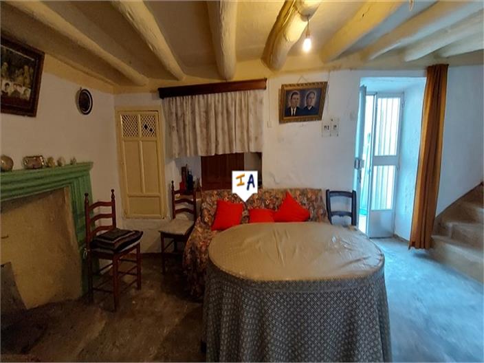 Image No.5-5 Bed Farmhouse for sale