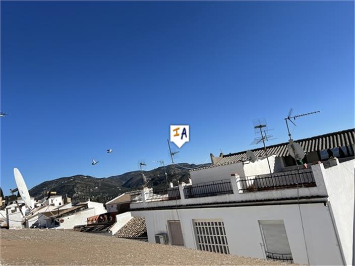 Image No.11-6 Bed House for sale