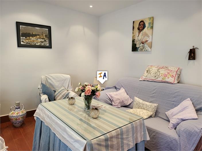 Image No.13-3 Bed House for sale