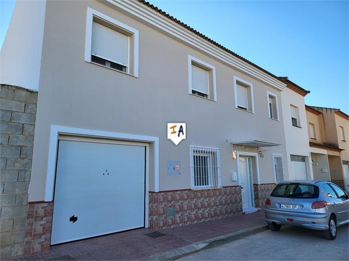 Image No.4-3 Bed House for sale