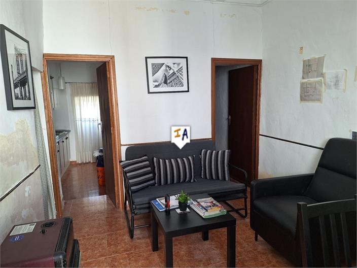 Image No.5-2 Bed House for sale