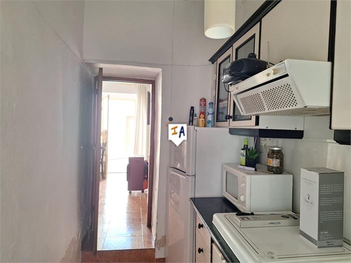 Image No.6-2 Bed House for sale