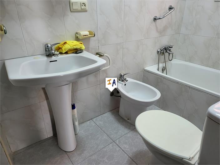 Image No.11-Maison de 5 chambres à vendre à Casariche