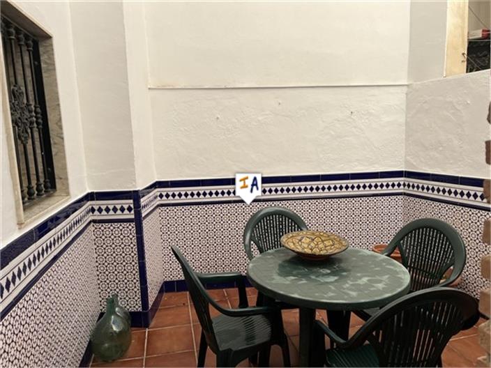 Image No.8-3 Bed Property for sale