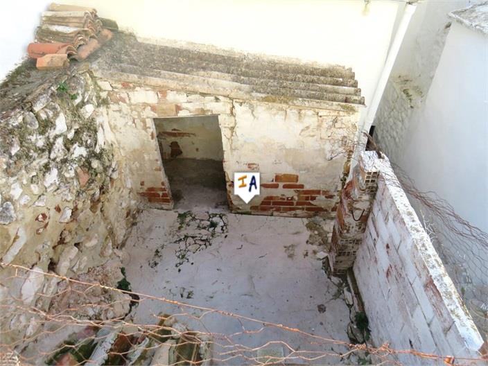 Image No.13-5 Bed House for sale