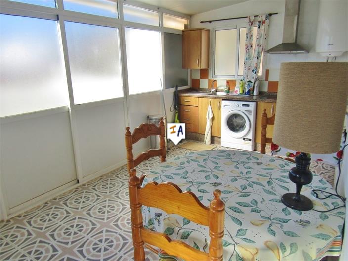 Image No.13-6 Bed House for sale