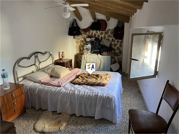 Image No.13-Maison de 4 chambres à vendre à Castillo de Locubín