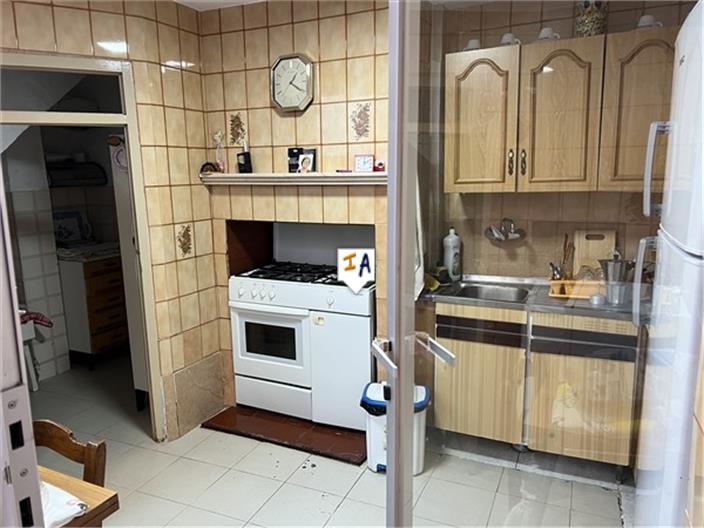 Image No.7-Maison de 4 chambres à vendre à Castillo de Locubín