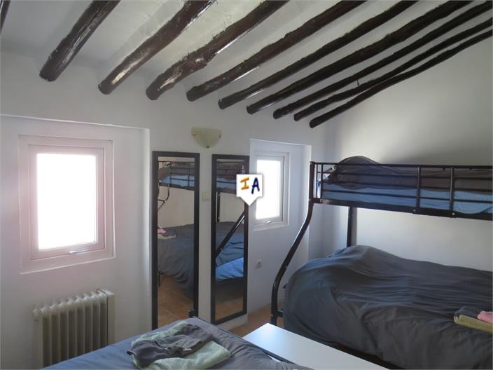 Image No.13-1 Bed House for sale