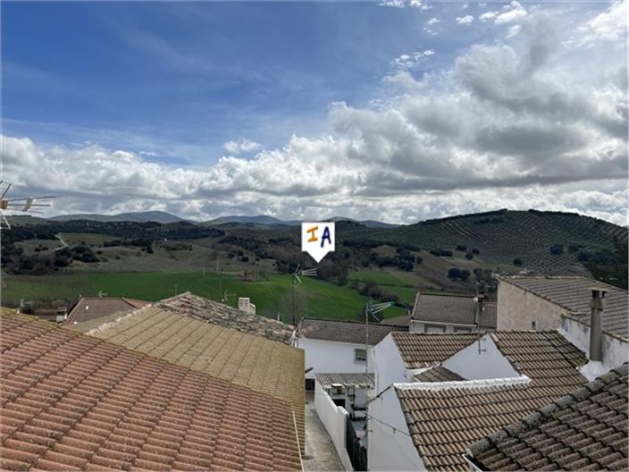 Image No.13-3 Bed House for sale