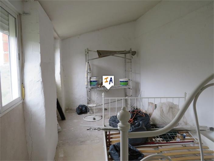 Image No.11-2 Bed Farmhouse for sale