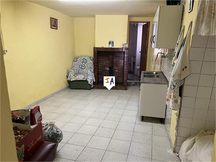 Image No.11-5 Bed House for sale