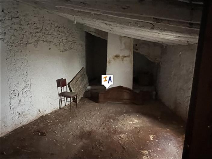 Image No.4-5 Bed House for sale