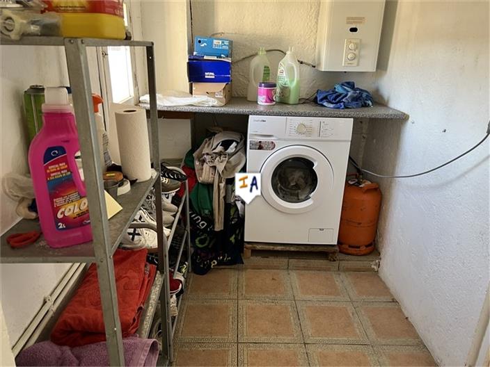 Image No.13-3 Bed Farmhouse for sale