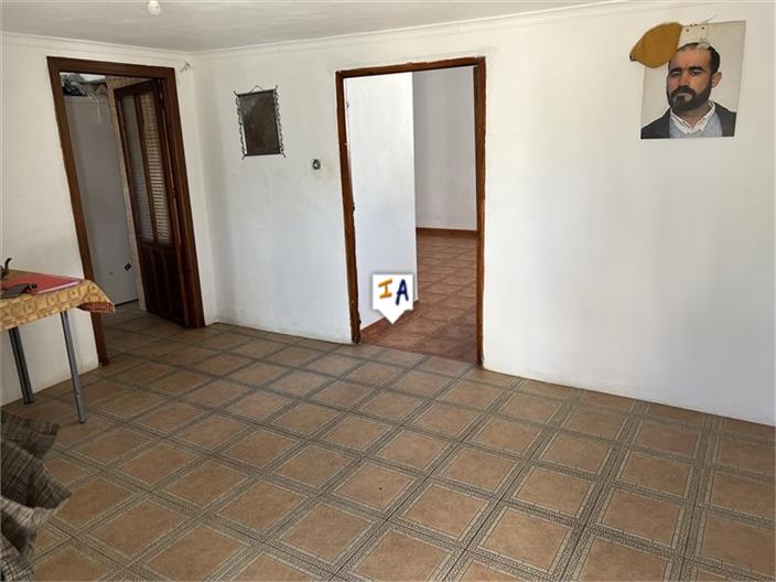 Image No.15-3 Bed Farmhouse for sale