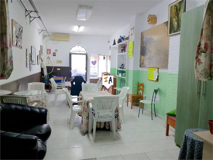 Image No.4-2 Bed Commercial for sale