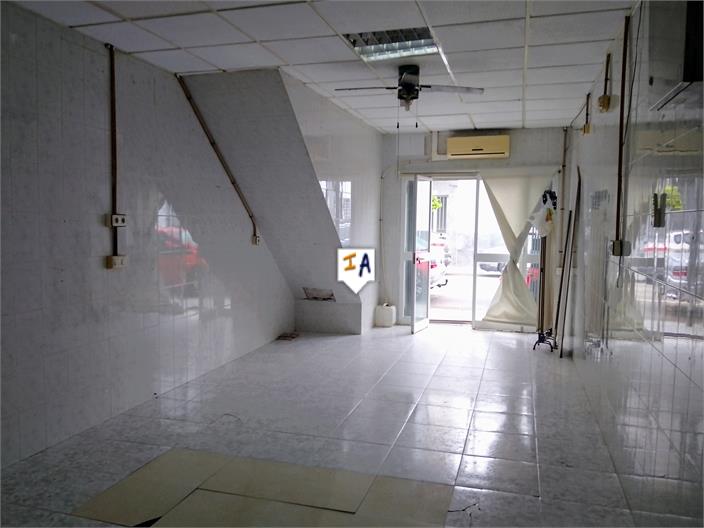 Image No.8-2 Bed Commercial for sale