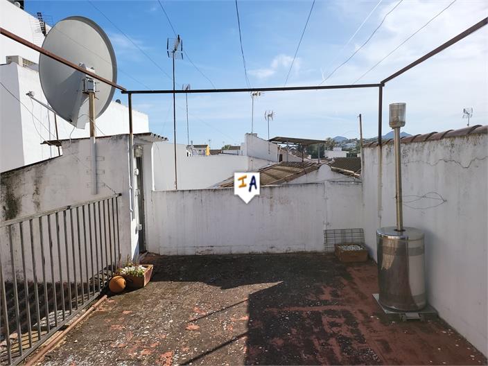 Image No.12-3 Bed House for sale