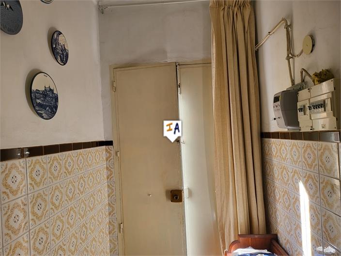 Image No.7-3 Bed House for sale