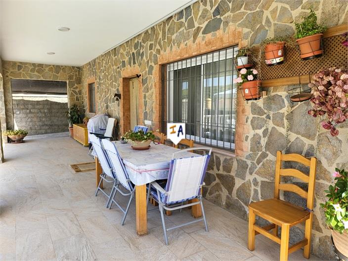 Image No.3-Villa de 3 chambres à vendre à Iznájar