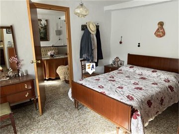 th612813