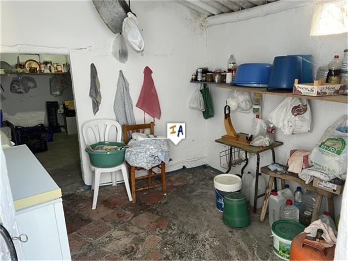 Image No.15-2 Bed House for sale