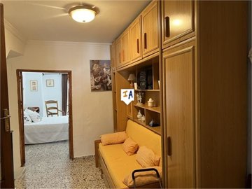th613812