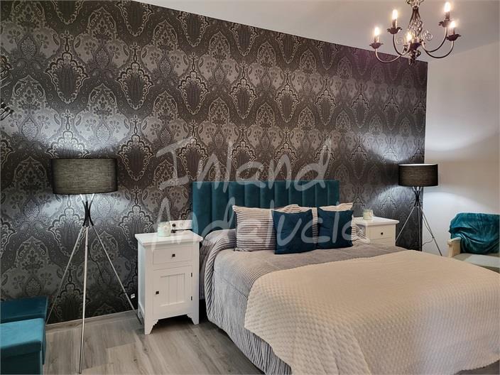 Image No.6-3 Bed House for sale