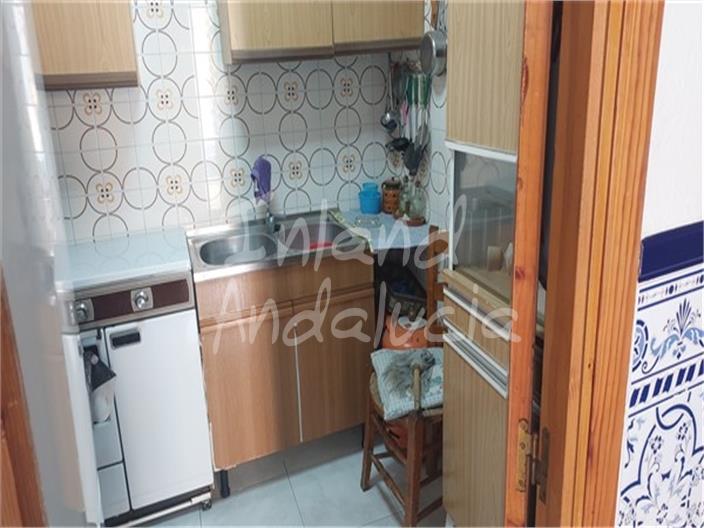 Image No.3-2 Bed House for sale