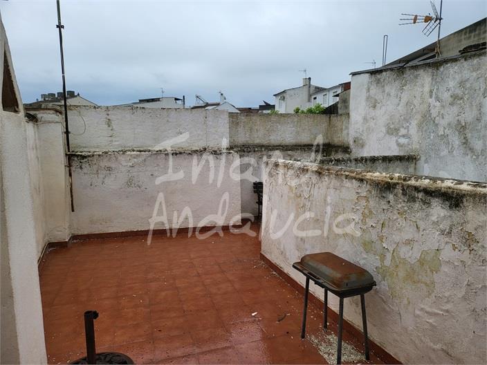 Image No.14-3 Bed House for sale