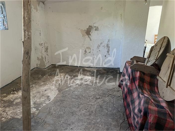 Image No.15-5 Bed House for sale