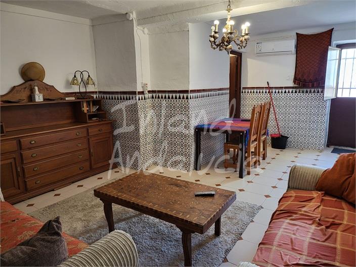 Image No.3-1 Bed House for sale