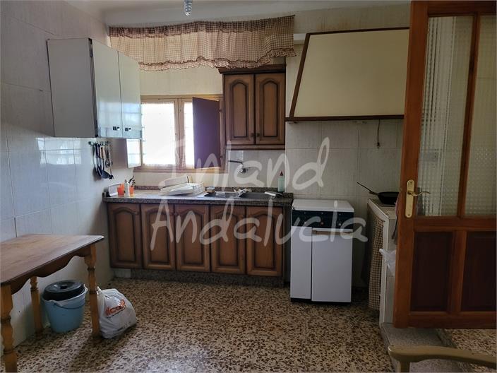 Image No.13-4 Bed Farmhouse for sale