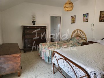 th616211