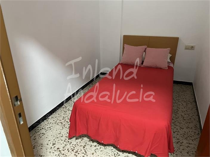 Image No.13-3 Bed House for sale