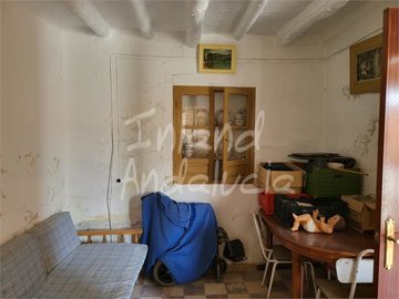 th617210