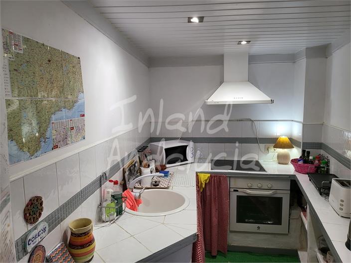 Image No.7-1 Bed House for sale