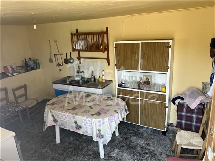 Image No.12-3 Bed House for sale