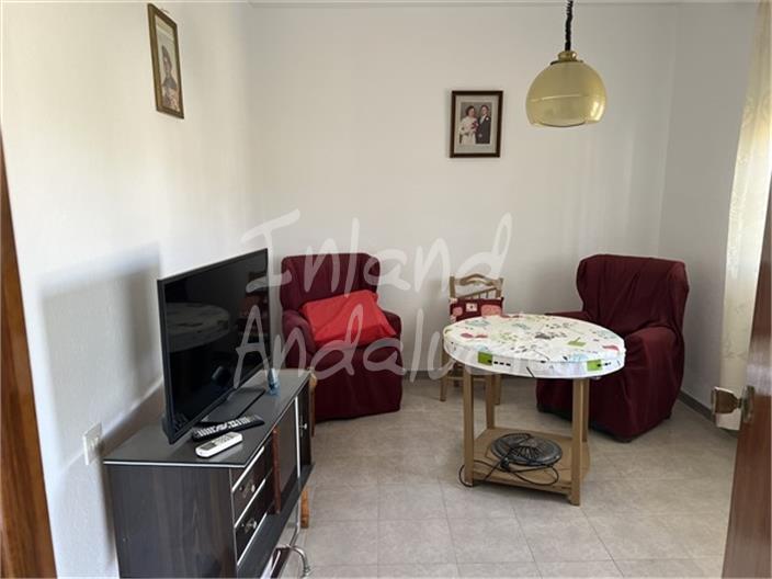 Image No.7-3 Bed House for sale