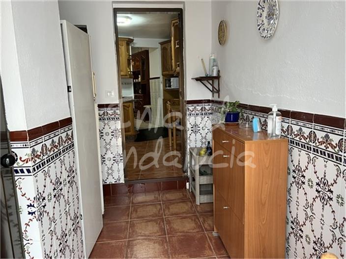 Image No.15-2 Bed House for sale