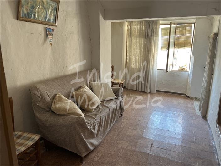 Image No.16-5 Bed House for sale