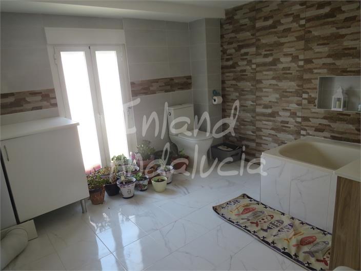 Image No.7-Maison de 3 chambres à vendre à Martos