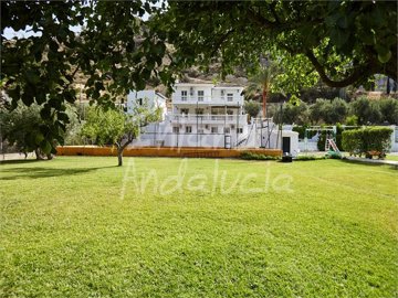 1 - Pegalajar, Villa