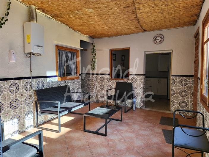 Image No.13-4 Bed House for sale