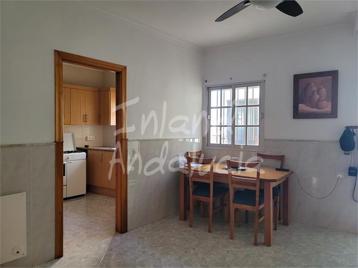 Image No.14-4 Bed House for sale