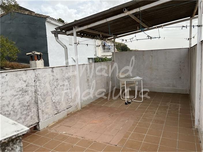 Image No.13-4 Bed House for sale