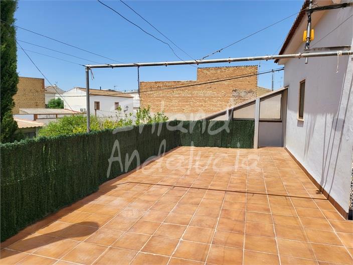 Image No.4-5 Bed House for sale